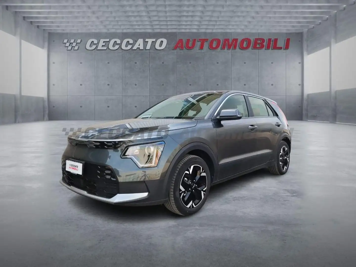 Kia Niro Niro EV 64,8 kWh Business Grigio - 1