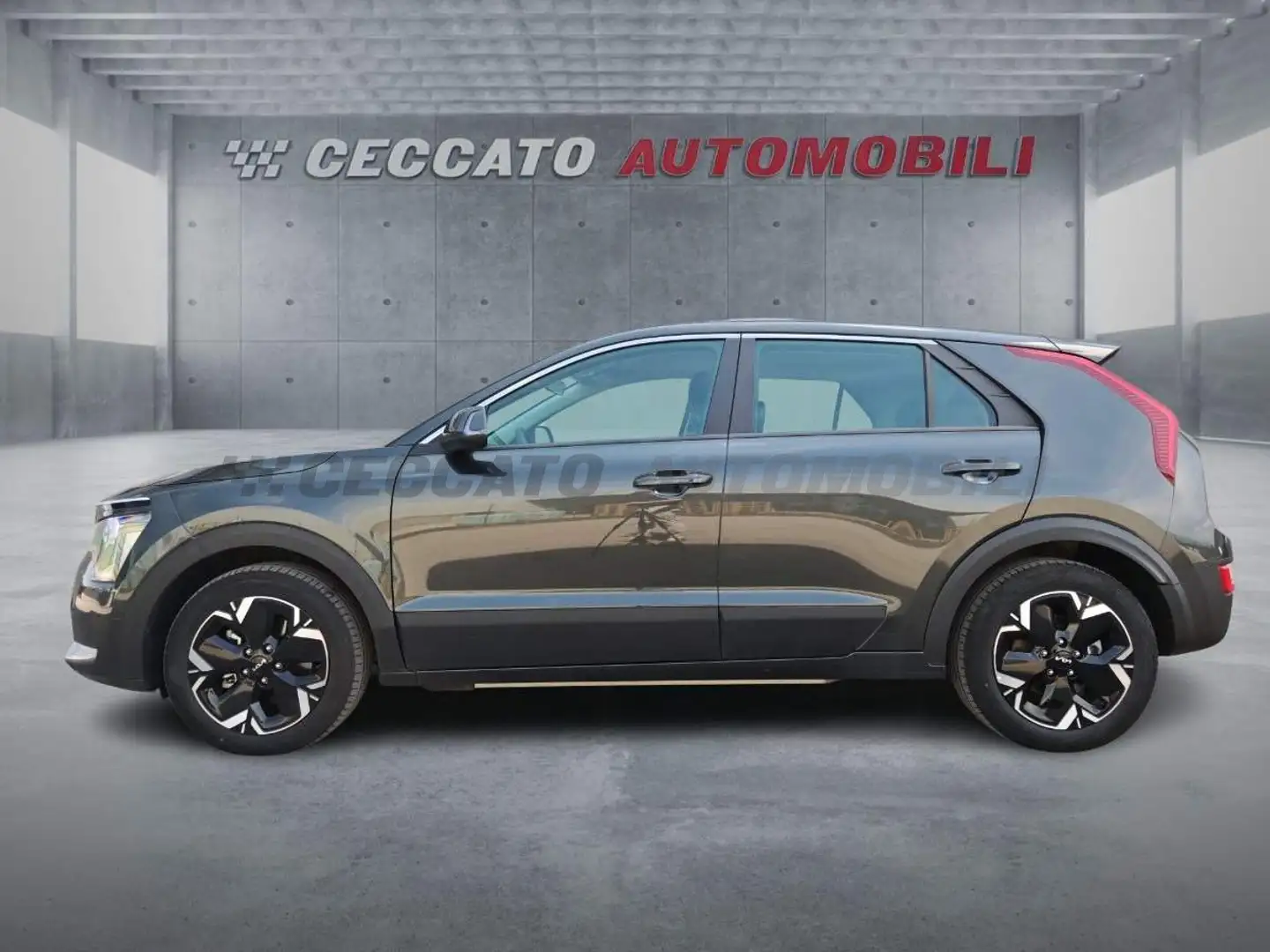 Kia Niro Niro EV 64,8 kWh Business Grigio - 2