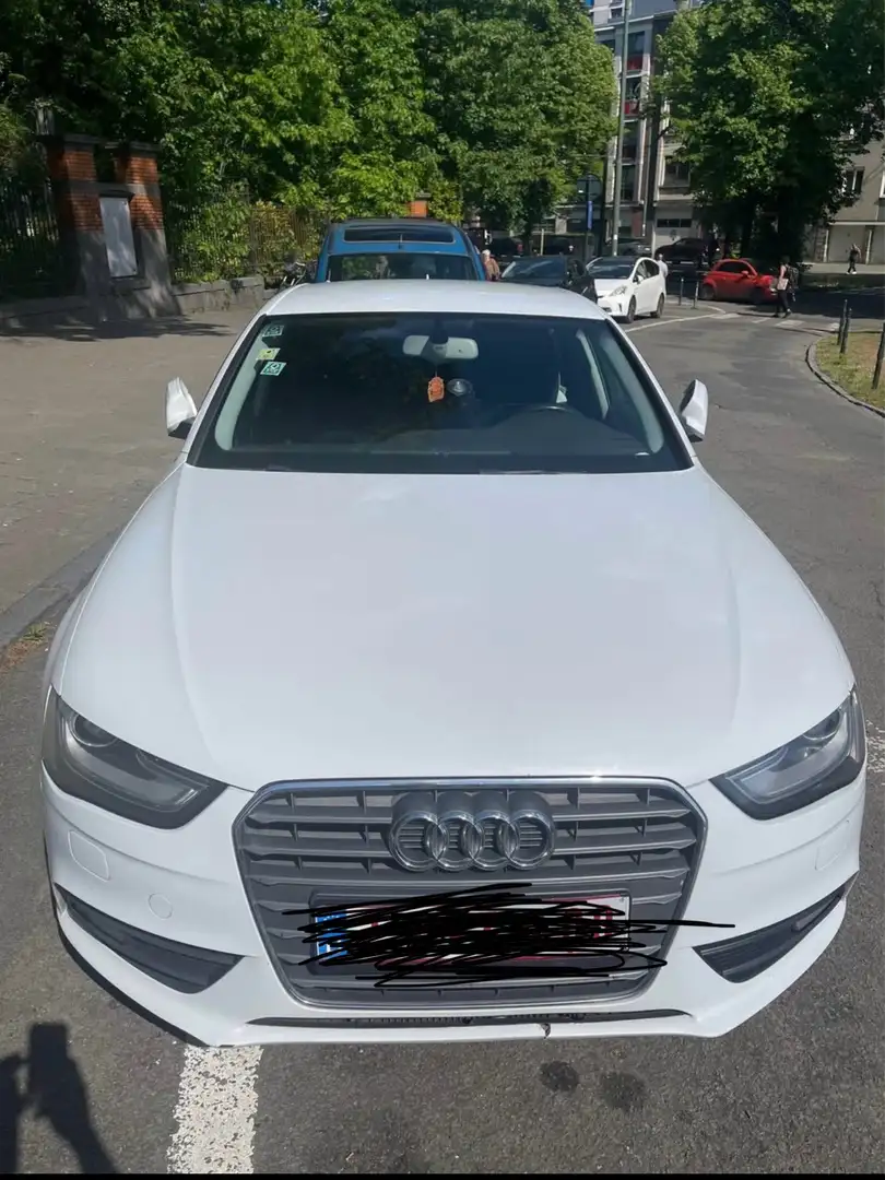 Audi A4 2.0 TDI ultra DPF Attraction - 1
