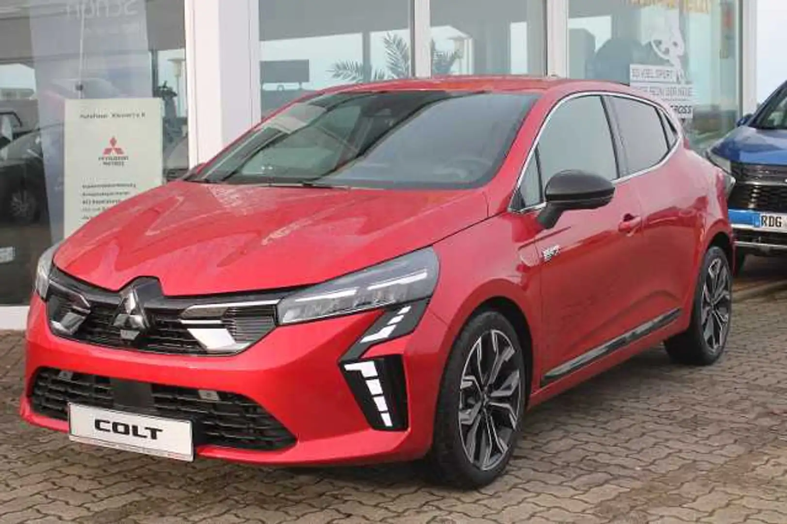 Mitsubishi Colt TOP 1.6 Hybrid Červená - 1