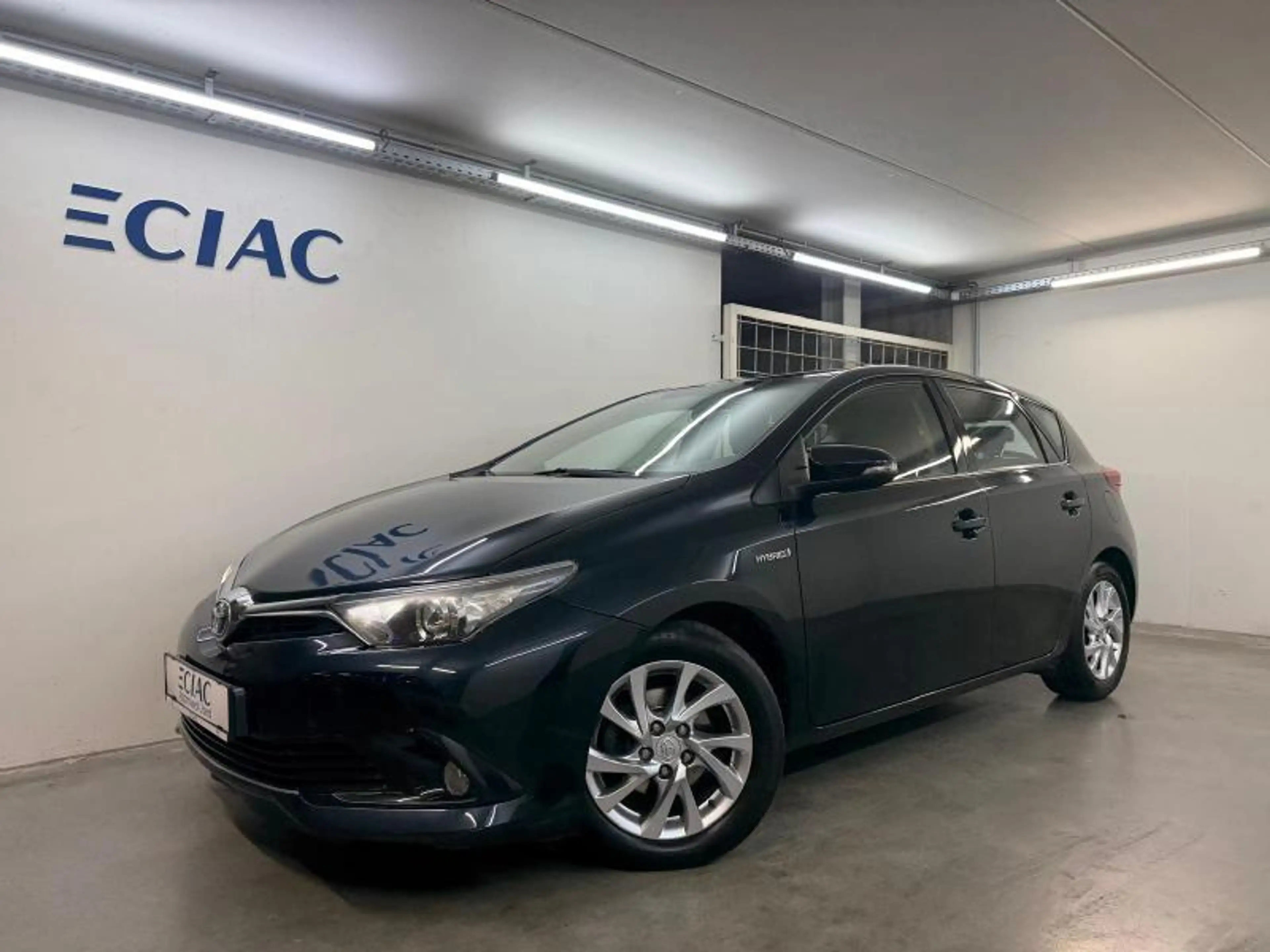 Toyota Auris Comfort & Pack Dynamic - Garantie