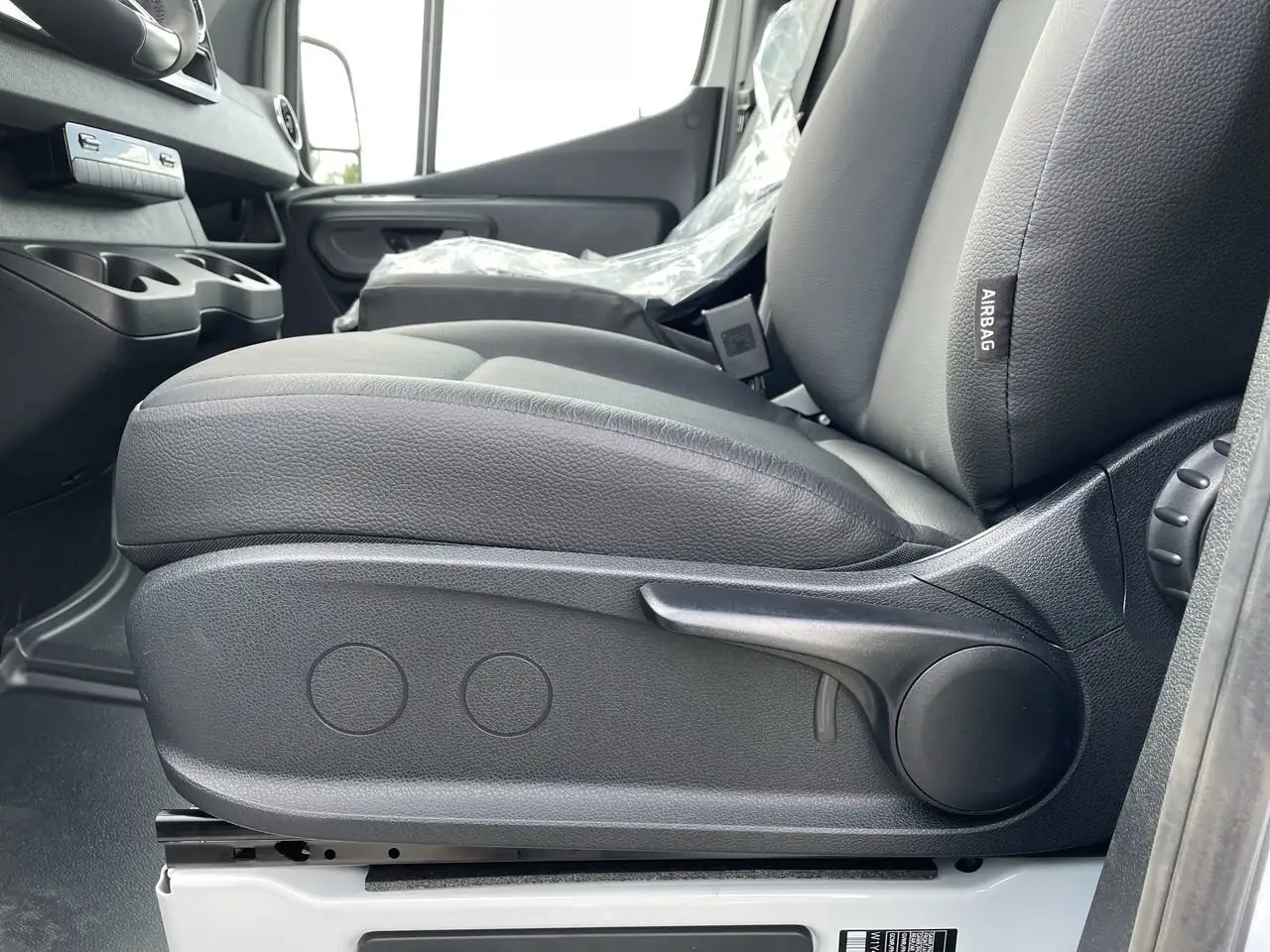 Mercedes-Benz Sprinter снимка Mercedes-Benz Sprinter