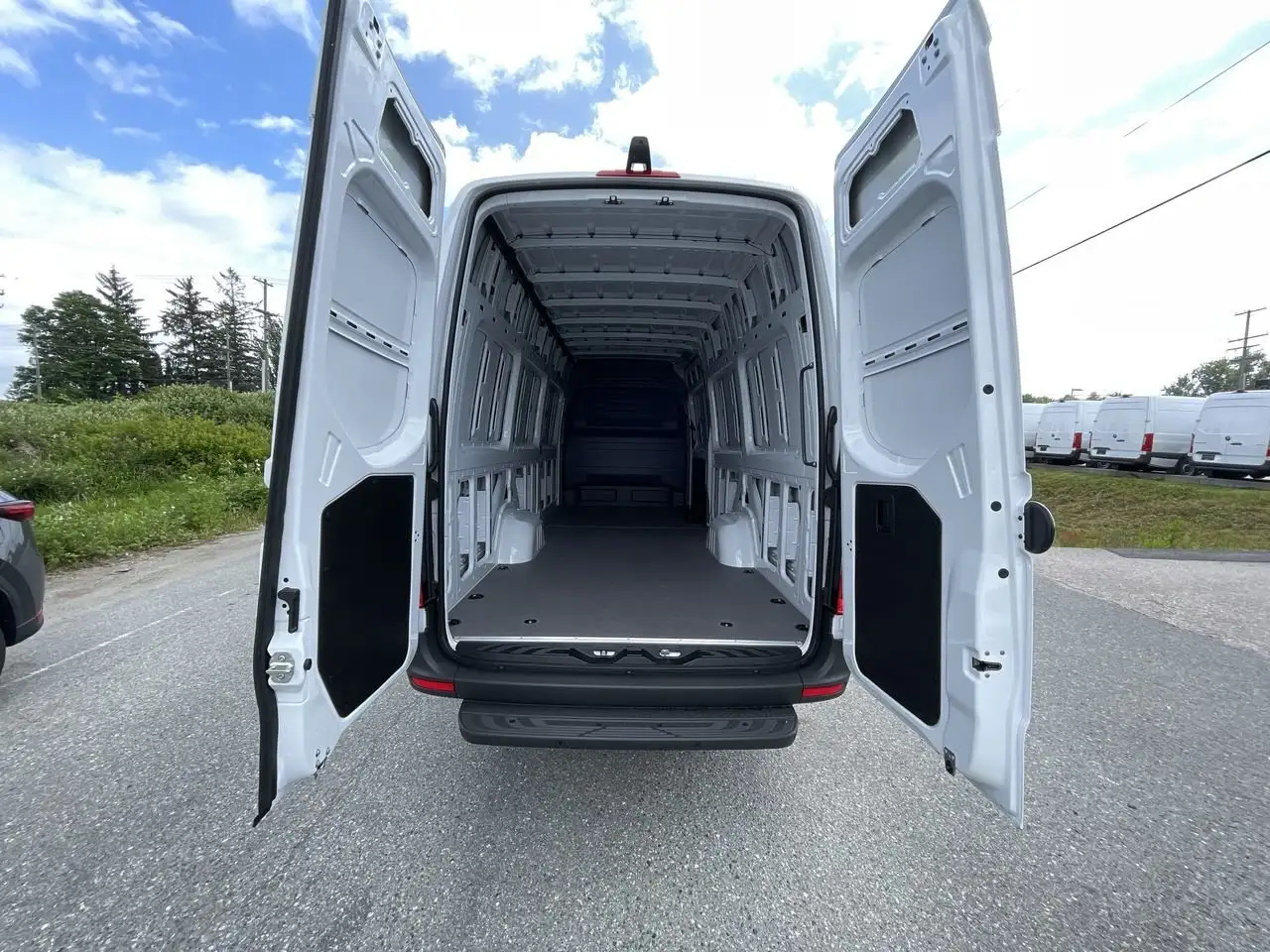 Mercedes-Benz Sprinter снимка Mercedes-Benz Sprinter