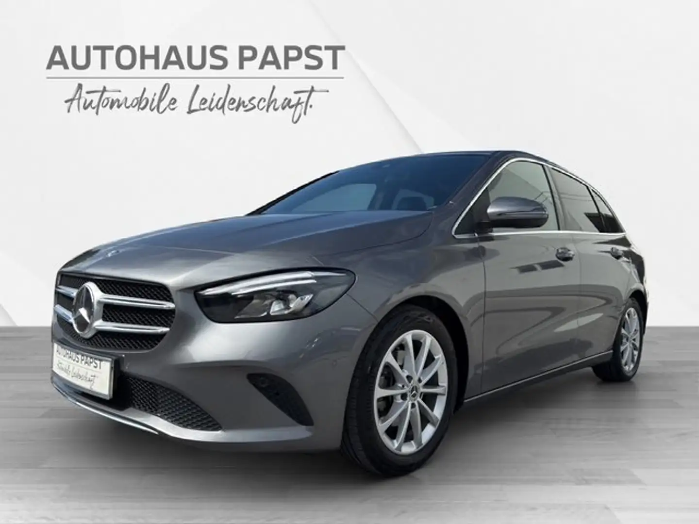 Mercedes-Benz B 180 *** ADVANTAGE PAKET *** URBAN PAKET *** Automatik Grau - 1