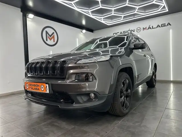 Jeep Cherokee 2.2CRD 136kW Night Eagle III Aut 4x4 AD1