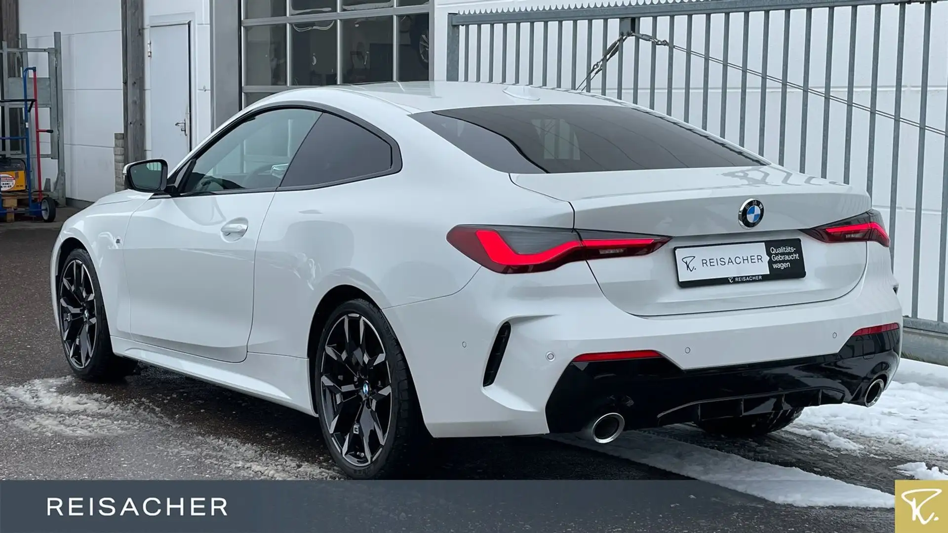 BMW X1 420i Coupe M-Sport,HUD,DrAss,Park+,HiFi,19"LM Weiß - 2