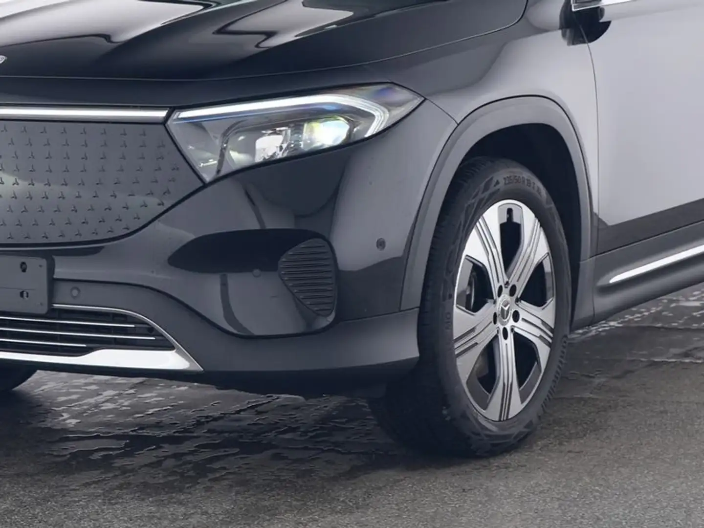 Mercedes-Benz EQB 300 4M Progressive 7-Sitz/Pano/MBUX/LED/360° Schwarz - 2