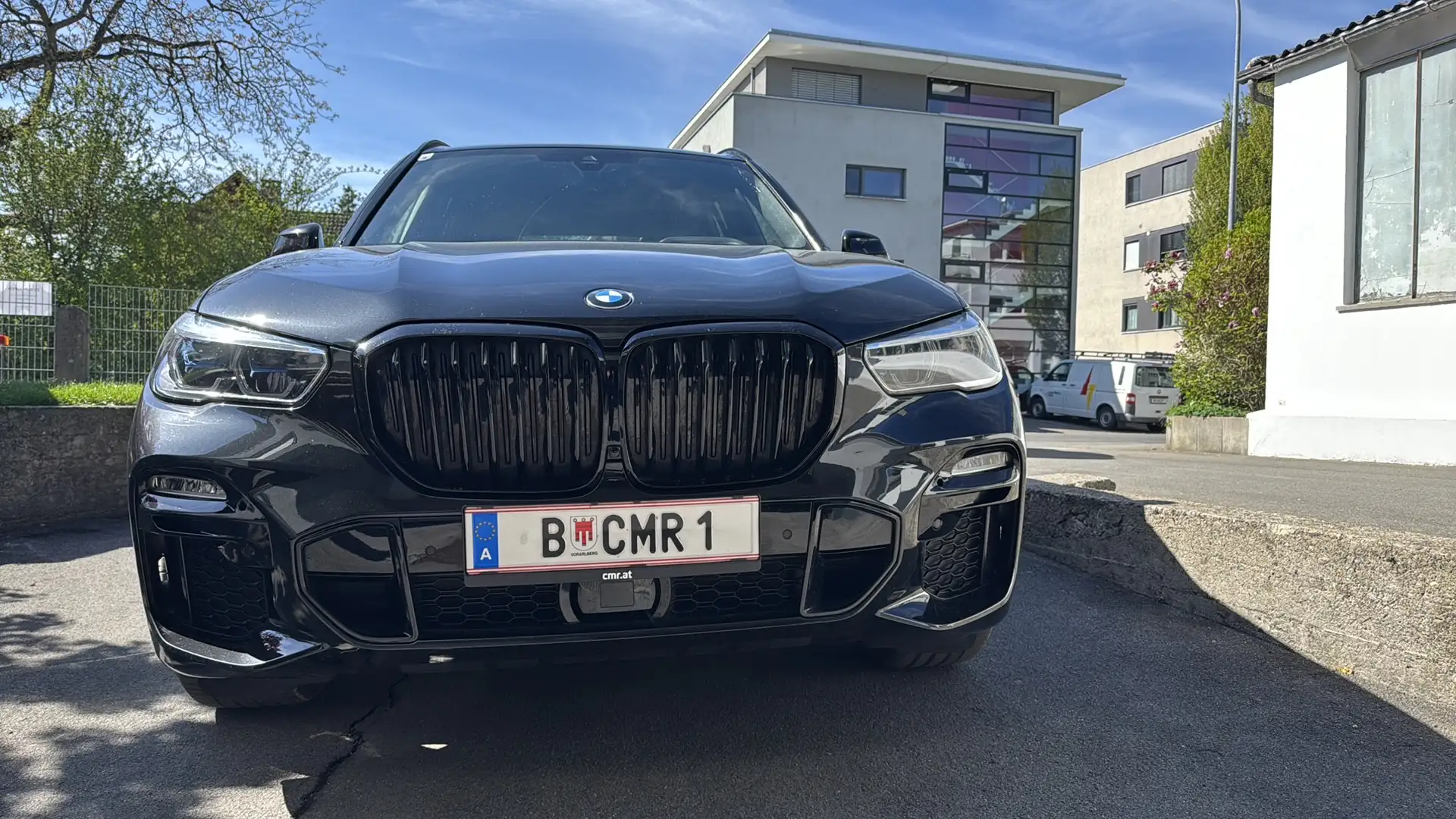 BMW X5 xDrive 45 e M Sport Schwarz - 1