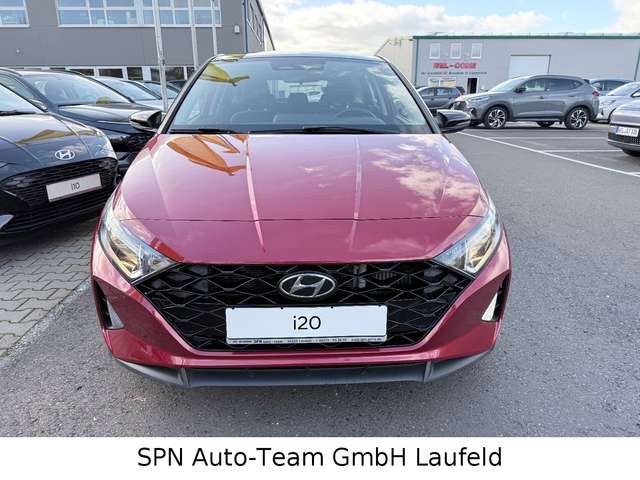 Hyundai i20 Trend SHZ/KAMERA/CARPLAY