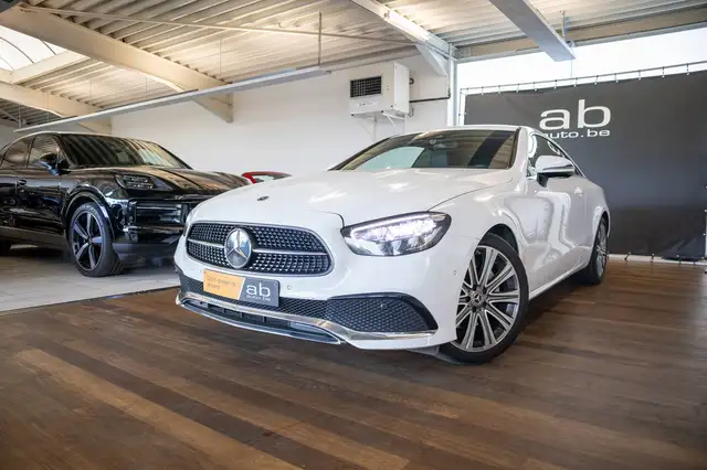 Mercedes-Benz E 200 COUPE, BURMESTER, DODE HOEK, ZETELVERW., CAMERA, CARPLAY, DAB, SFEERVERLICHTING
