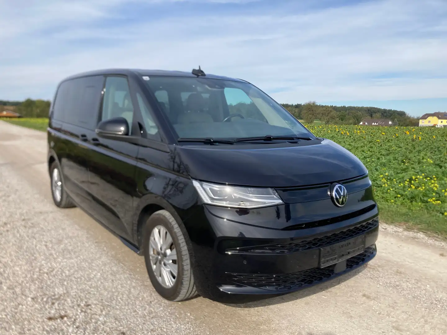Volkswagen T7 Multivan Business E Hybrid Noir - 1