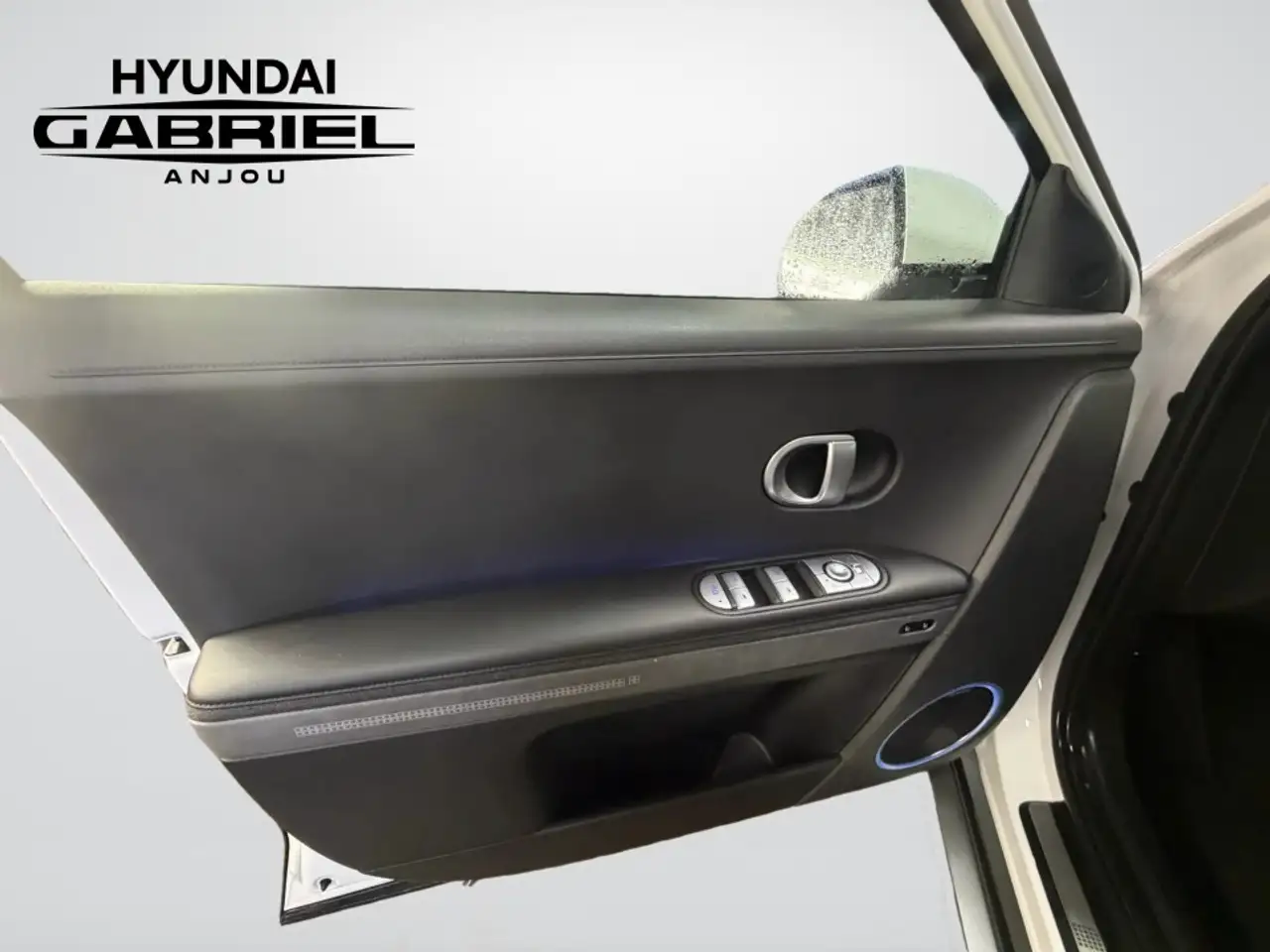 Hyundai IONIQ 5 снимка Hyundai IONIQ 5