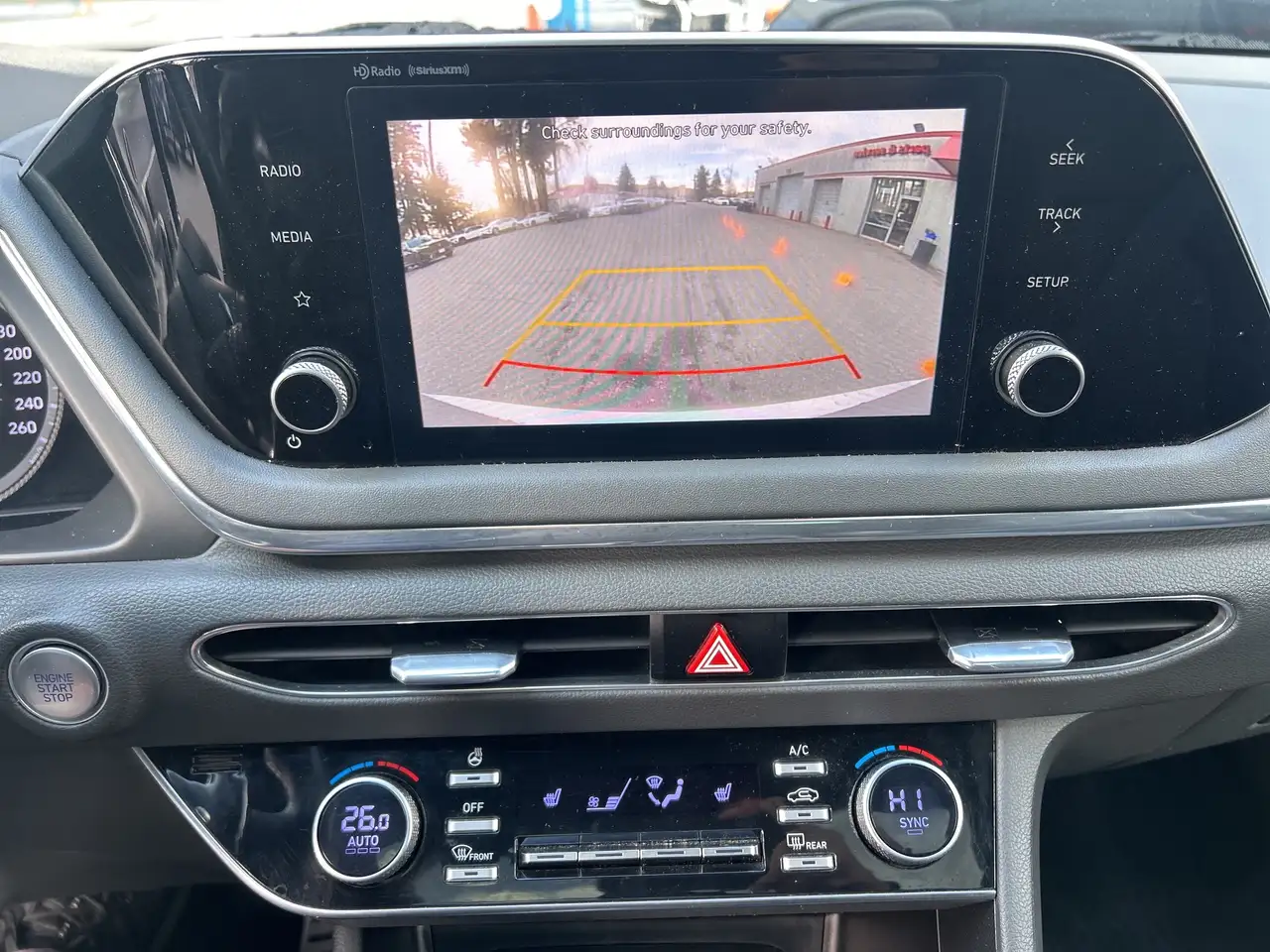 Hyundai SONATA снимка Hyundai SONATA