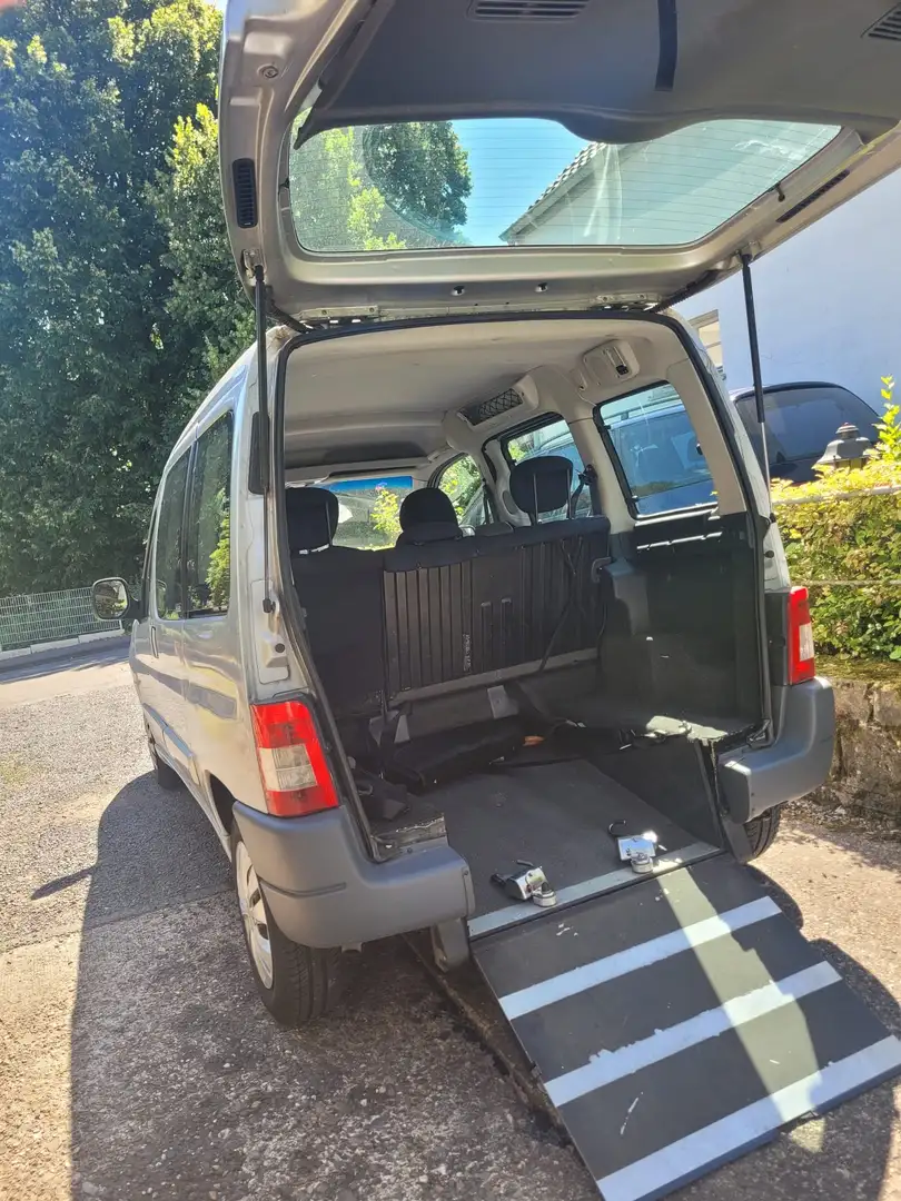 Citroen Berlingo Multispace 1.4i Plus Silber - 2