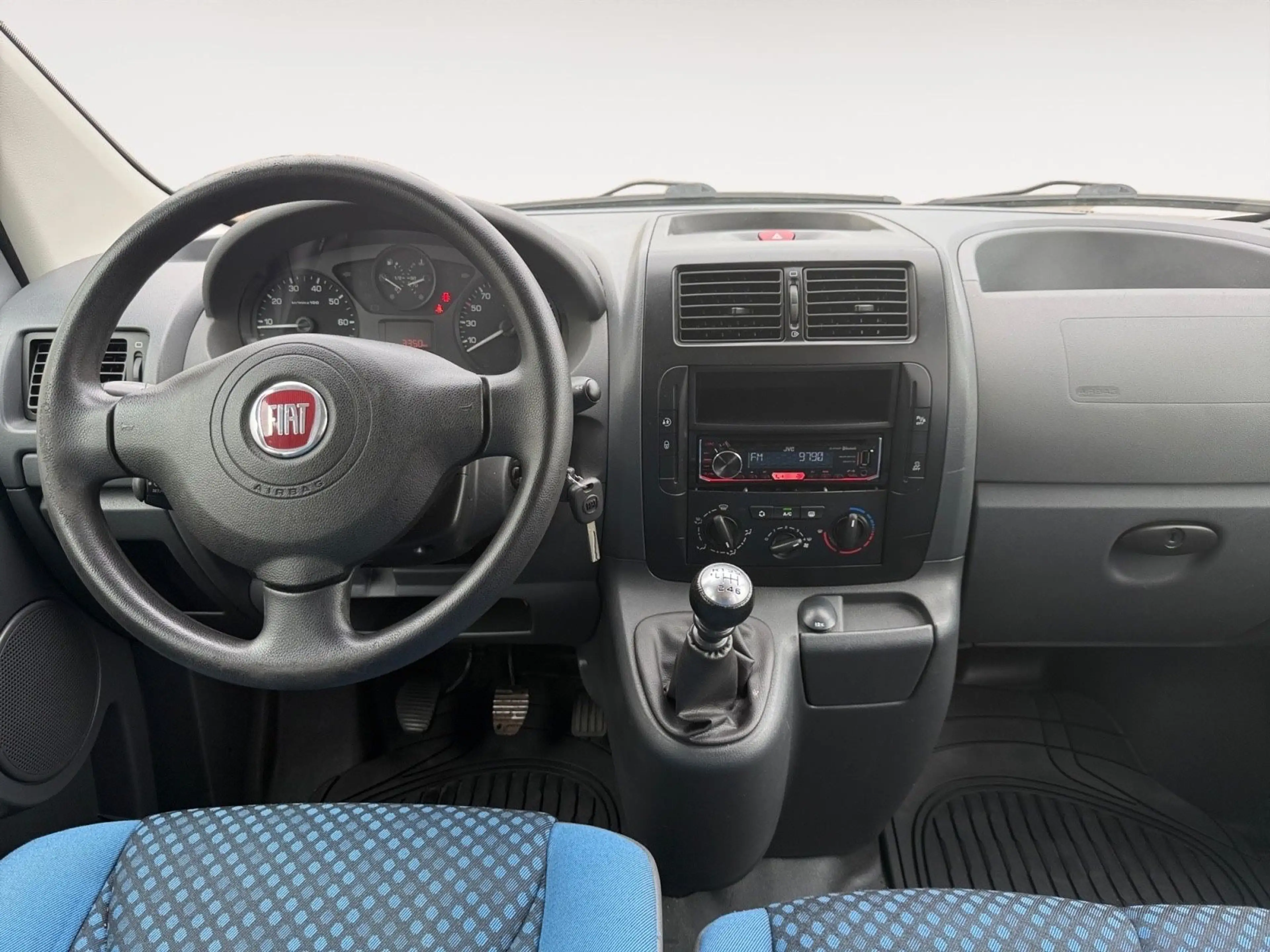 Fiat Scudo 2.0 L2H1 130 Multijet 9-Sitzer AHK PDC — photo 12