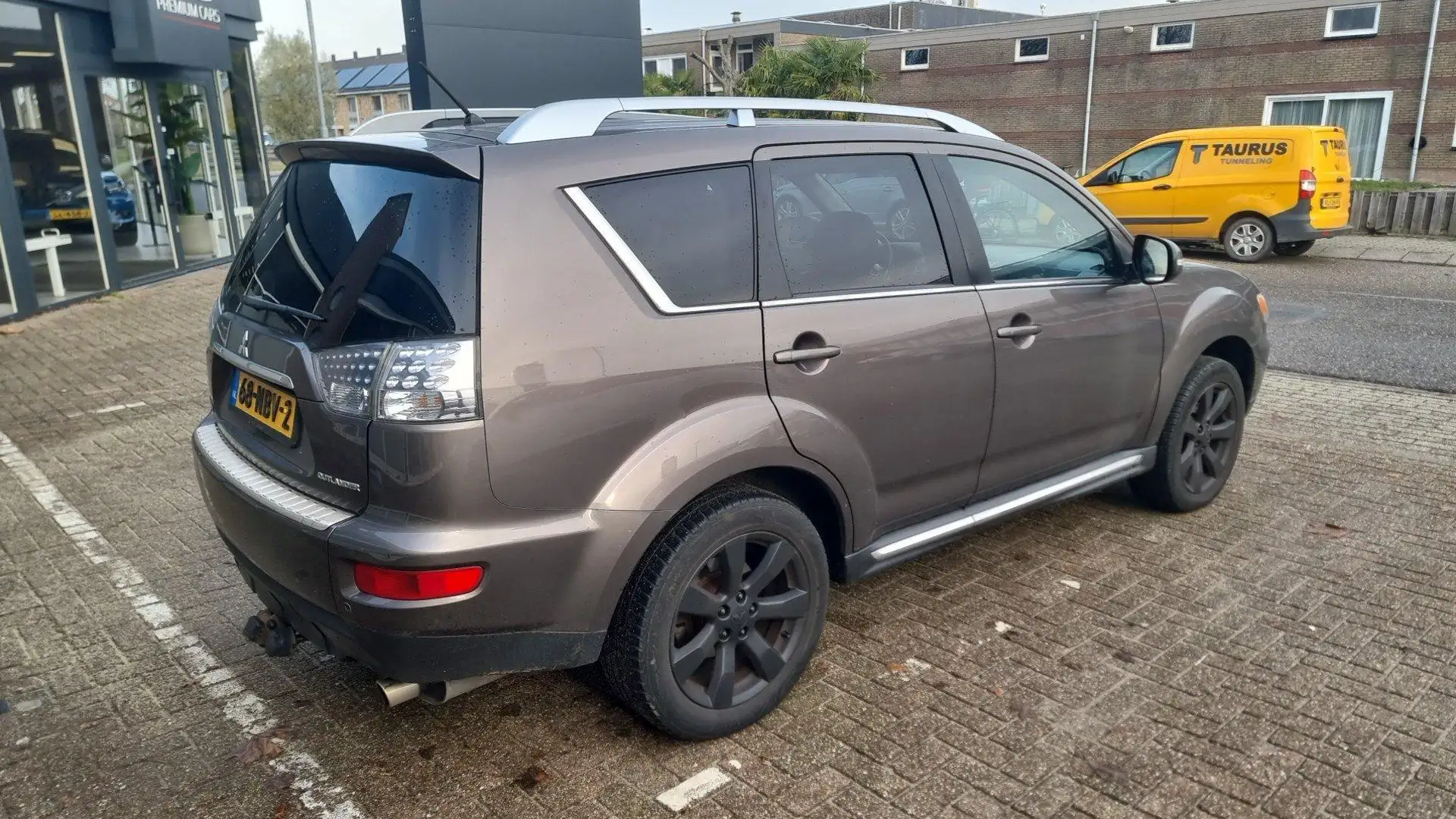 Mitsubishi Outlander 2.0 Intro Edition | Trekhaak | Apple Carplay Brun - 2