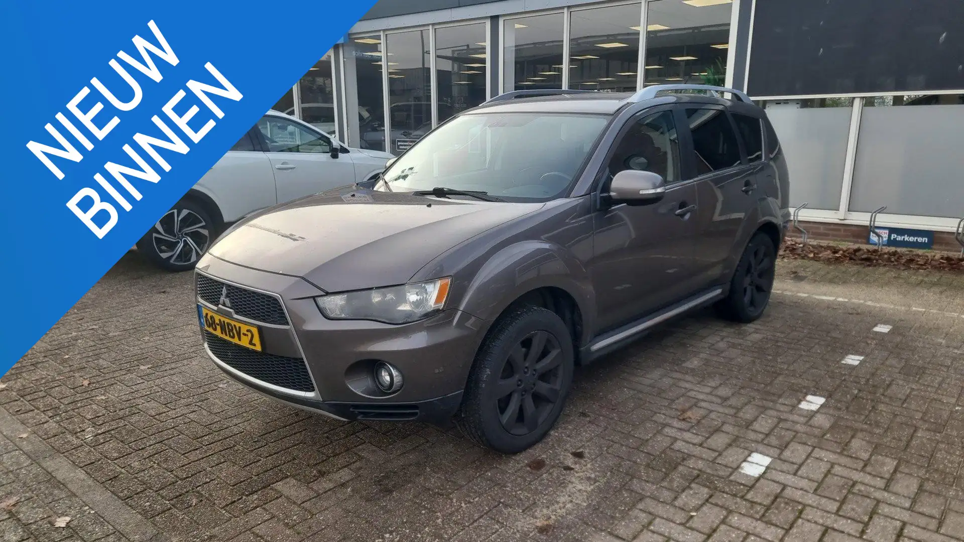 Mitsubishi Outlander 2.0 Intro Edition | Trekhaak | Apple Carplay Brun - 1