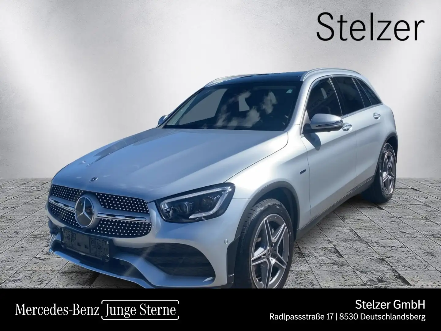 Mercedes-Benz GLC 300 de 4MATIC AMG Line Distr KeyGo SHD AHV Silber - 1