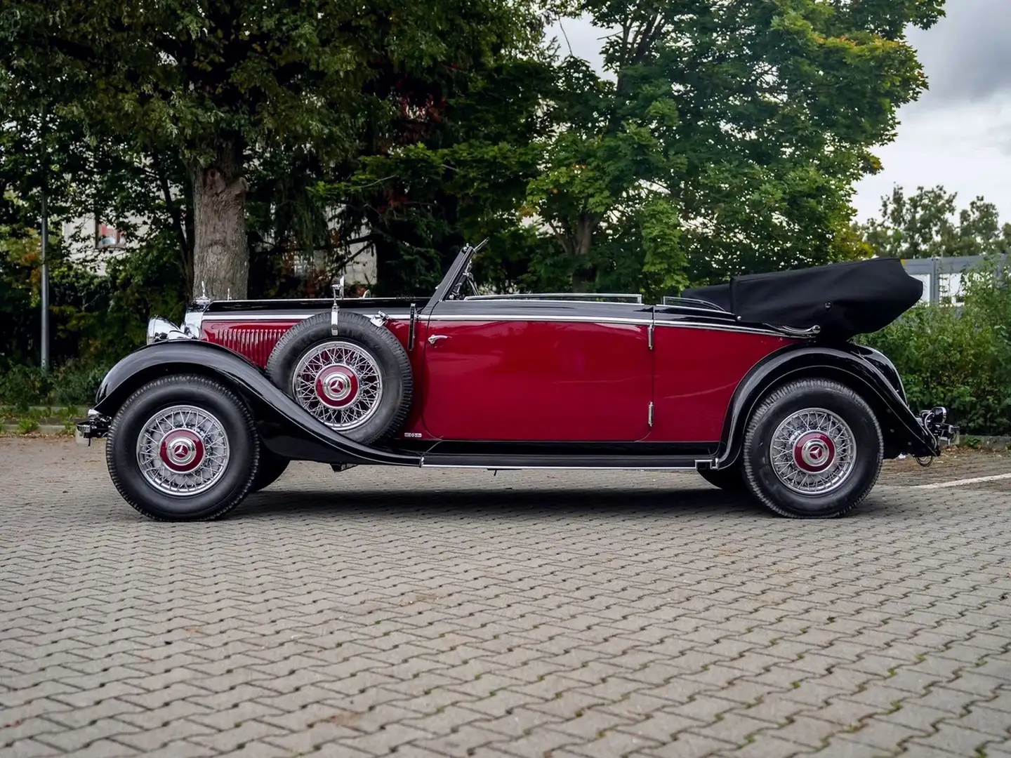 Mercedes-Benz 290 B Cabrio - 1