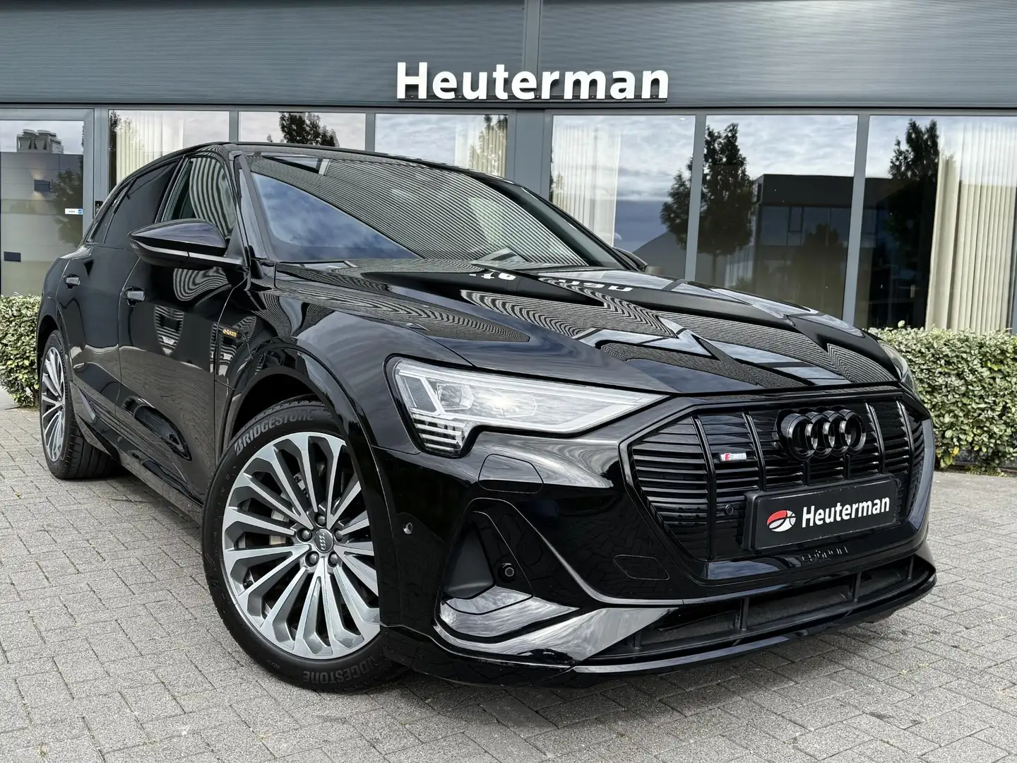 Audi e-tron 50 Quattro S Line Black optiek/ Sfeerverlichting Noir - 1