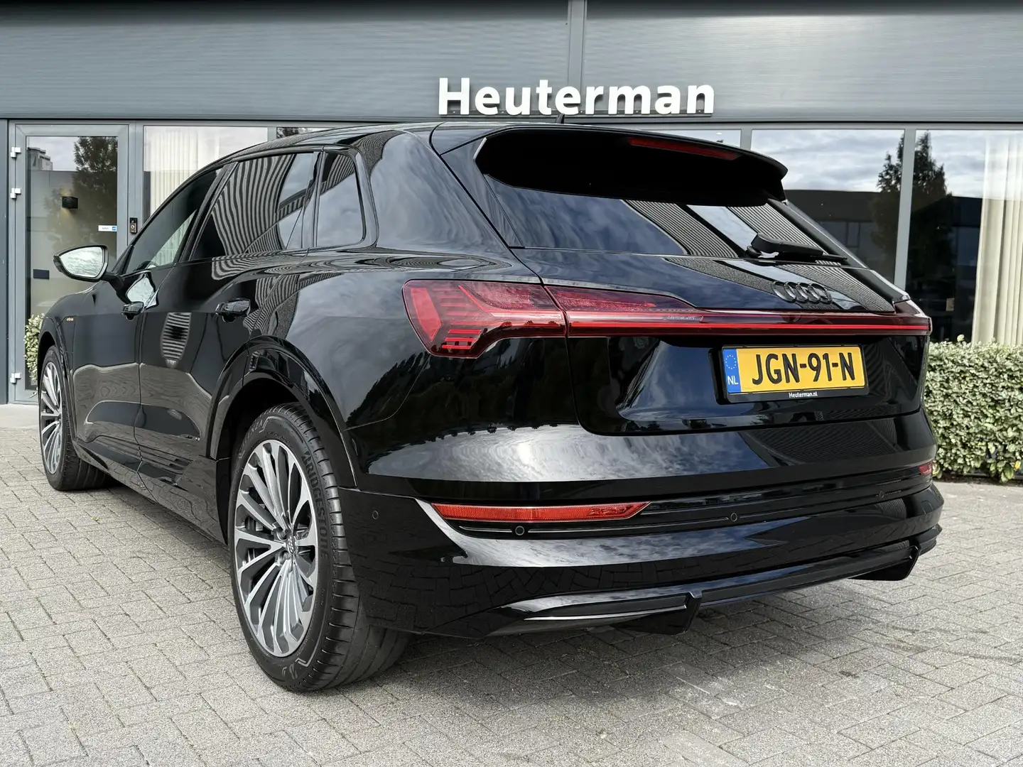 Audi e-tron 50 Quattro S Line Black optiek/ Sfeerverlichting Noir - 2