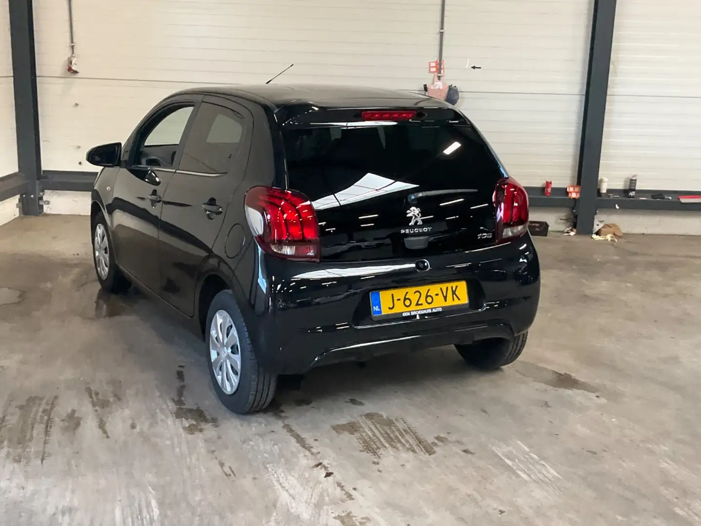 Peugeot 108 1.0 e-VTi Active Noir - 2