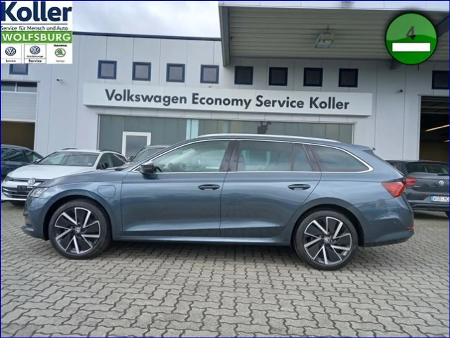 Skoda Octavia Combi 1.4 TSI iV DSG Style Navi ACC CAM siva - 2