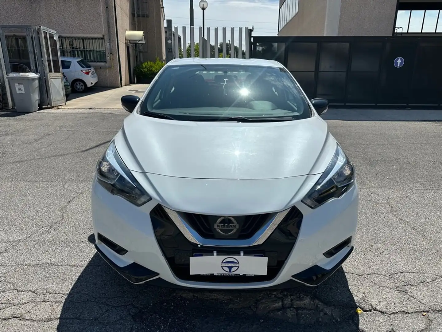 Nissan Micra 1.5 dCi 8V 5 porte Tekna Bianco - 2