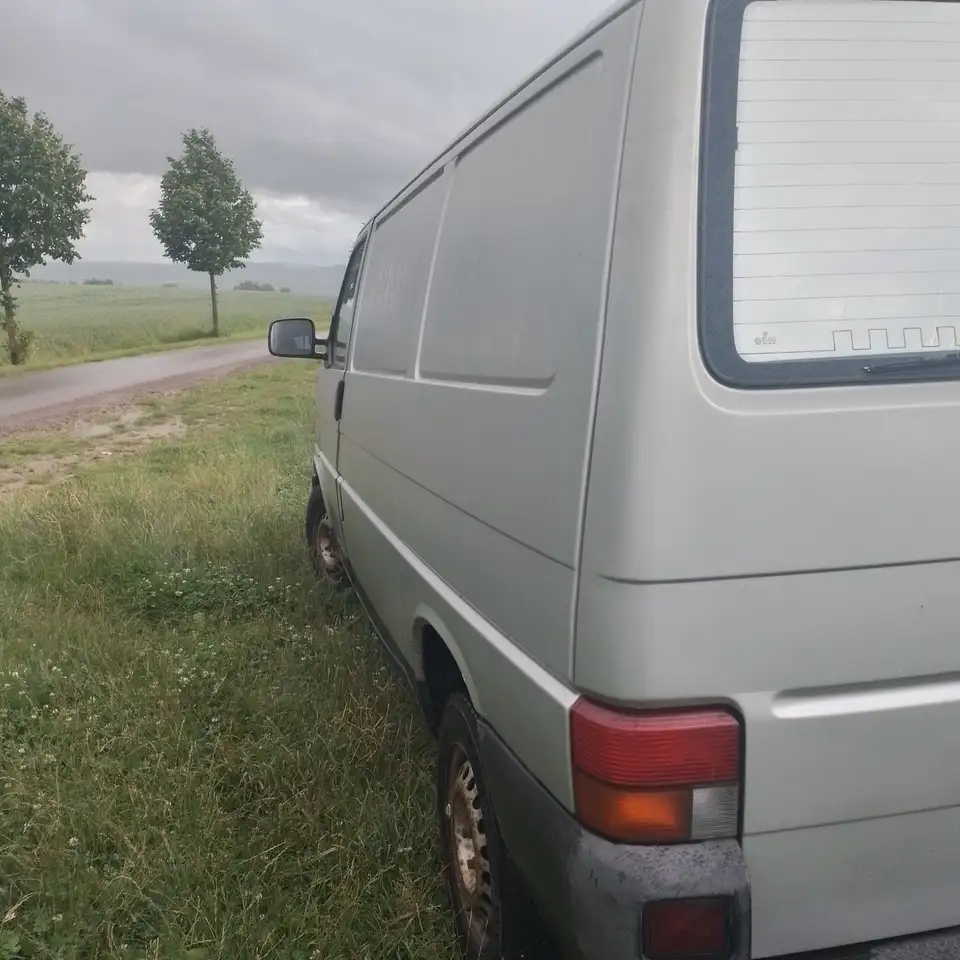 Volkswagen T4 Transporter TDI 7DM1Y2/Z39, foto 3