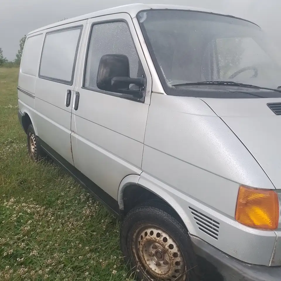 Volkswagen T4 Transporter TDI 7DM1Y2/Z39, foto 1