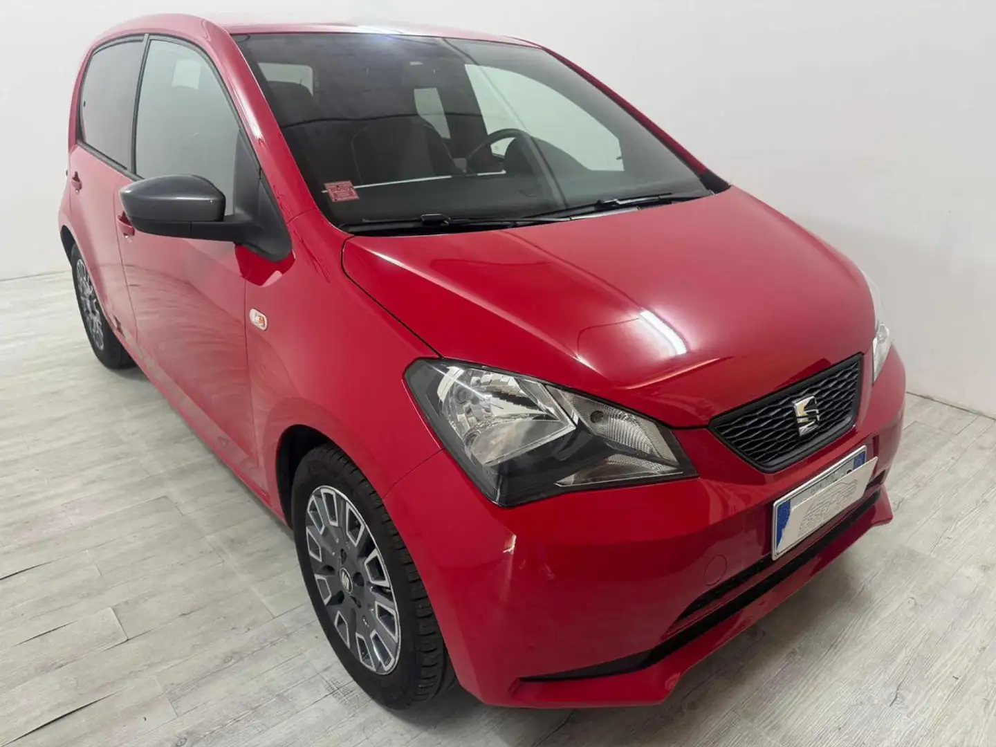 SEAT Mii 1.0 5 porte Chic 15.000KM Rosso - 2