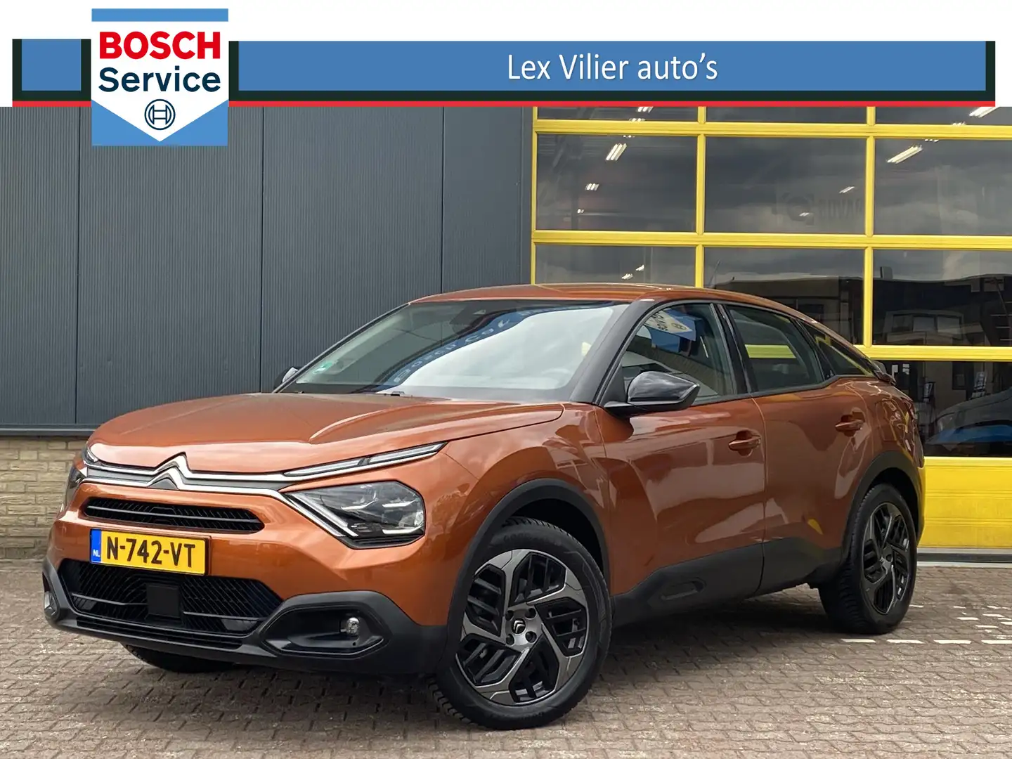 Citroen C4 1.2 Puretech Feel Pack BOVAG garantie Orange - 1