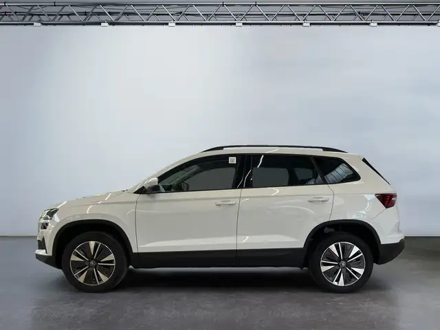 Skoda Karoq view 3