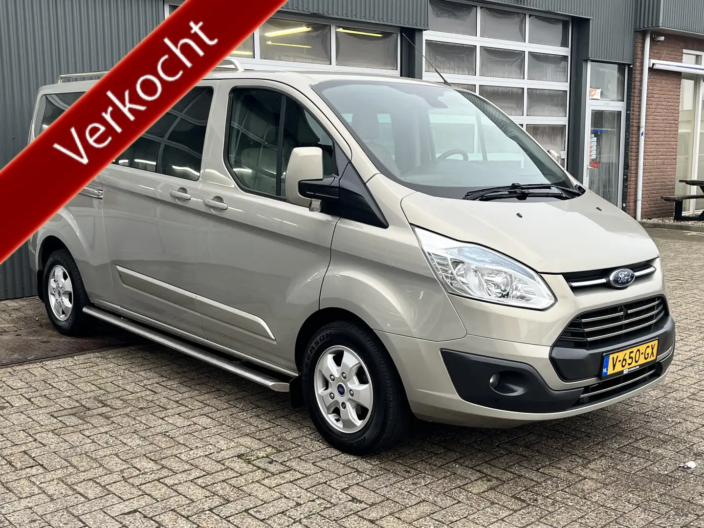 Ford Transit Custom 310 2.2 TDCI L2H1 Limited DC Airco Cruise control Beige - 1