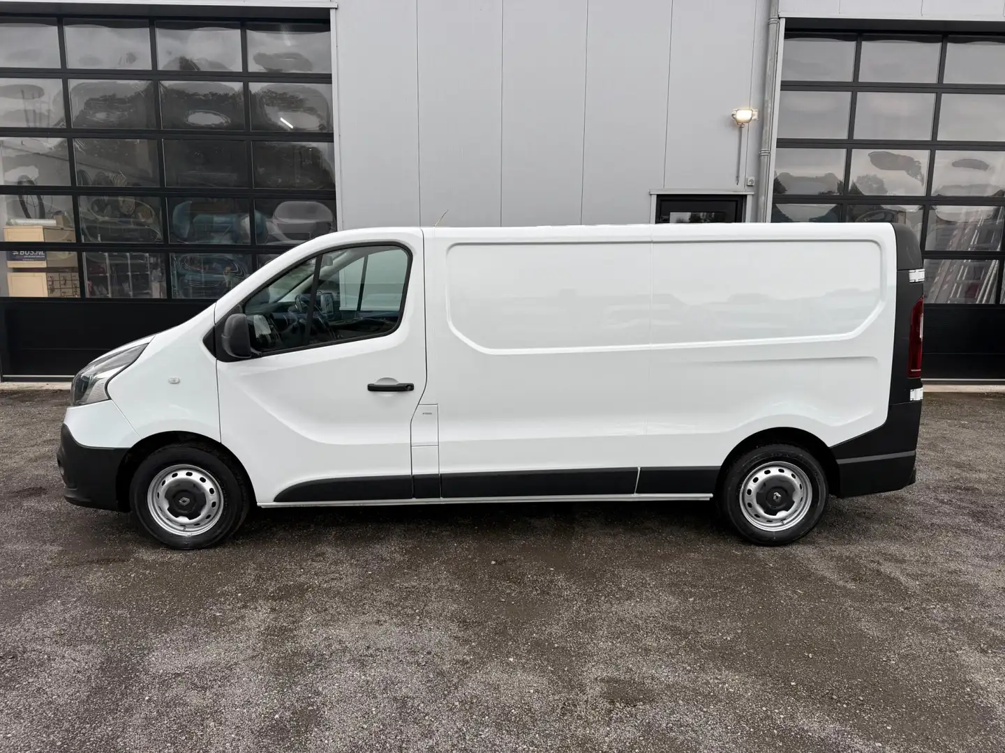 Renault Trafic 1.6 dCi T29 120PK L2H1 Airco / Cruise Control Blanco - 2