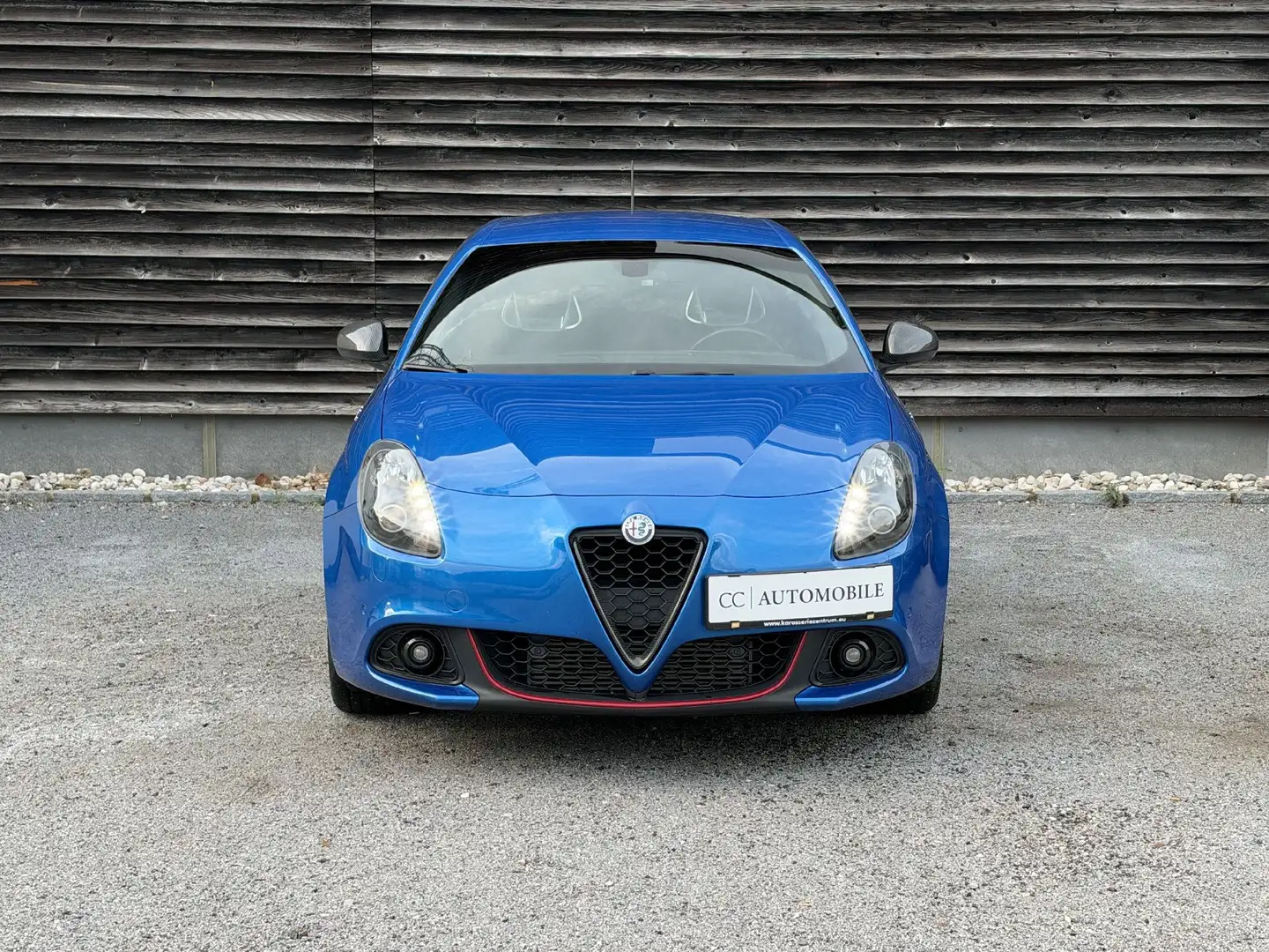 Alfa Romeo Giulietta 2.0 JTDM Veloce *CARBON*AUT*SPORTSITZE*UVM* Blau - 1