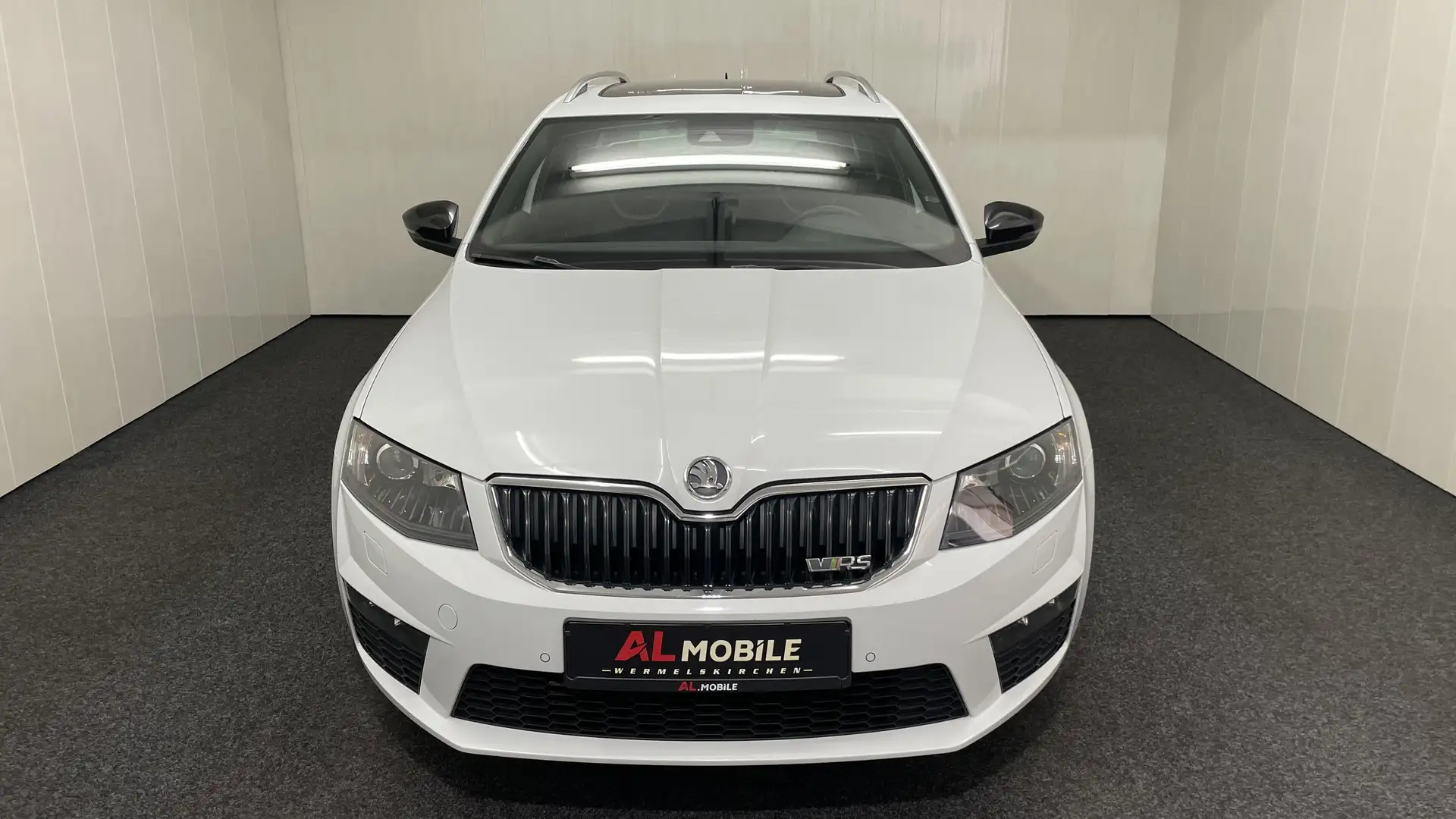 Skoda Octavia RS 2.0 TSI XENON SHZ NAVI AHK TEMP LEDER El.HECKKL Blanc - 2