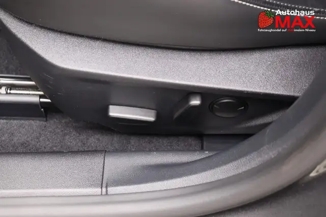 Ford Focus view 15