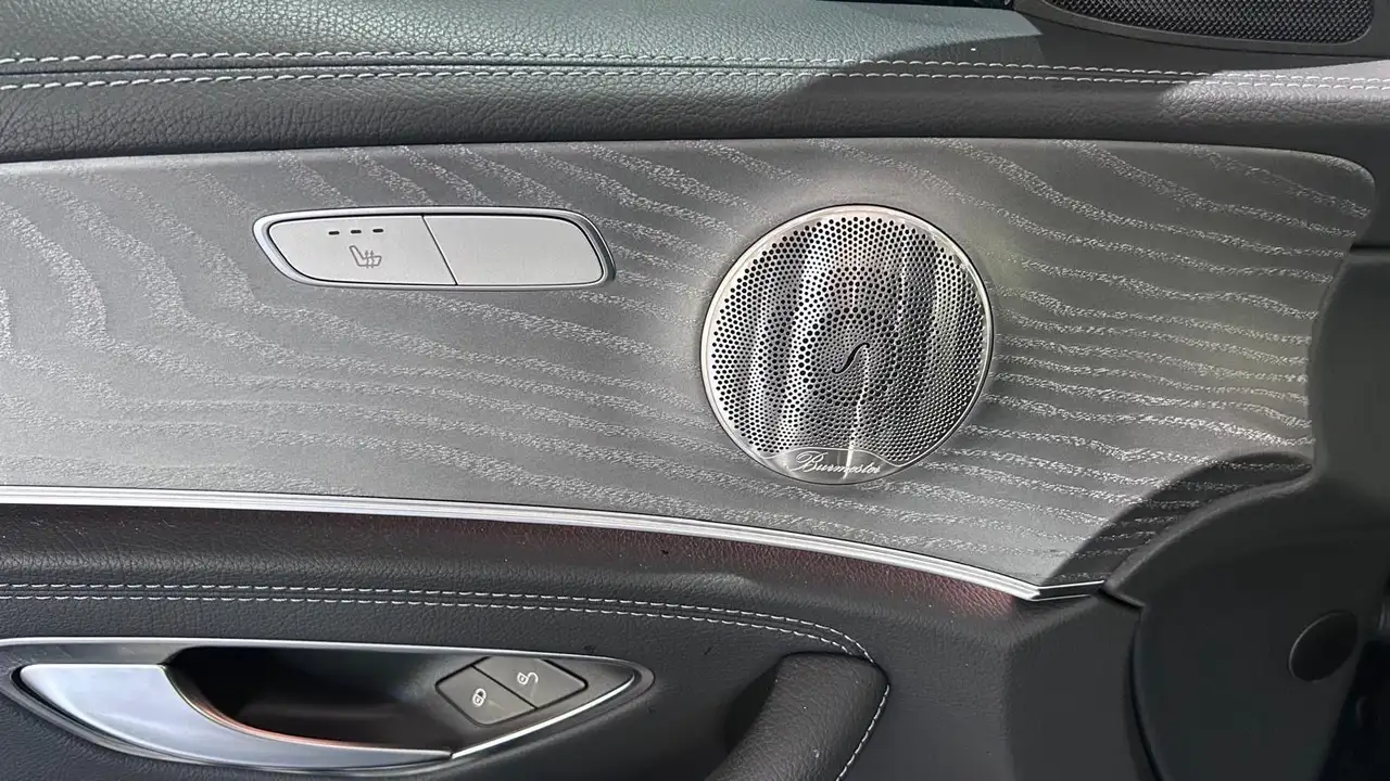 Mercedes-Benz E-Class de AMG-SPORTPAKET DIAMANT NIGHT BURMESTER, миниатюра 11