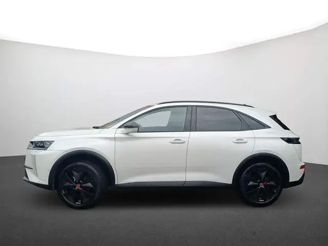 DS Automobiles DS 7 Crossback view 5