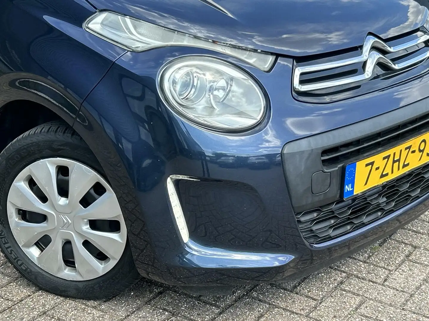 Citroen C1 1.0 e-VTi Airscape Feel Edition BJ`15 NAP NL Airco Blauw - 2