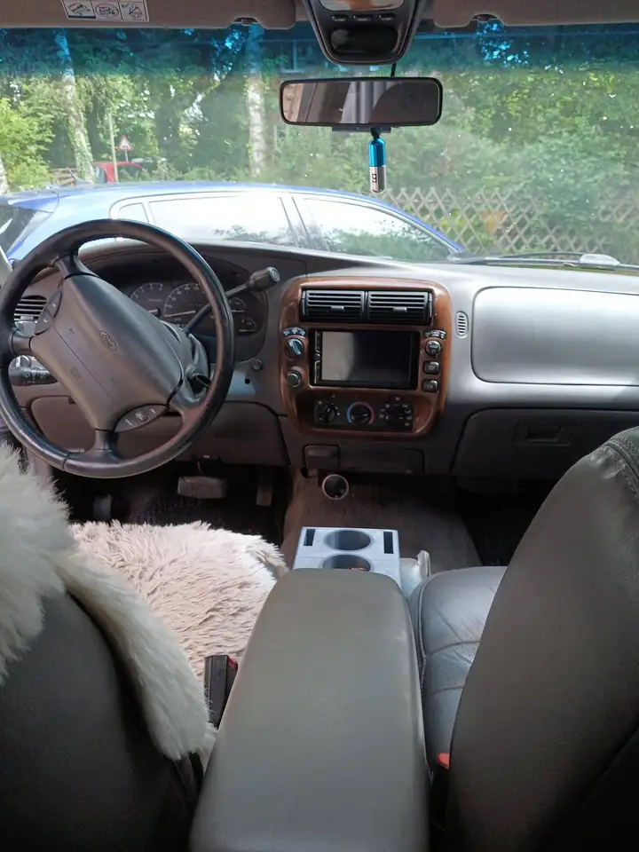 Ford Explorer, foto 6