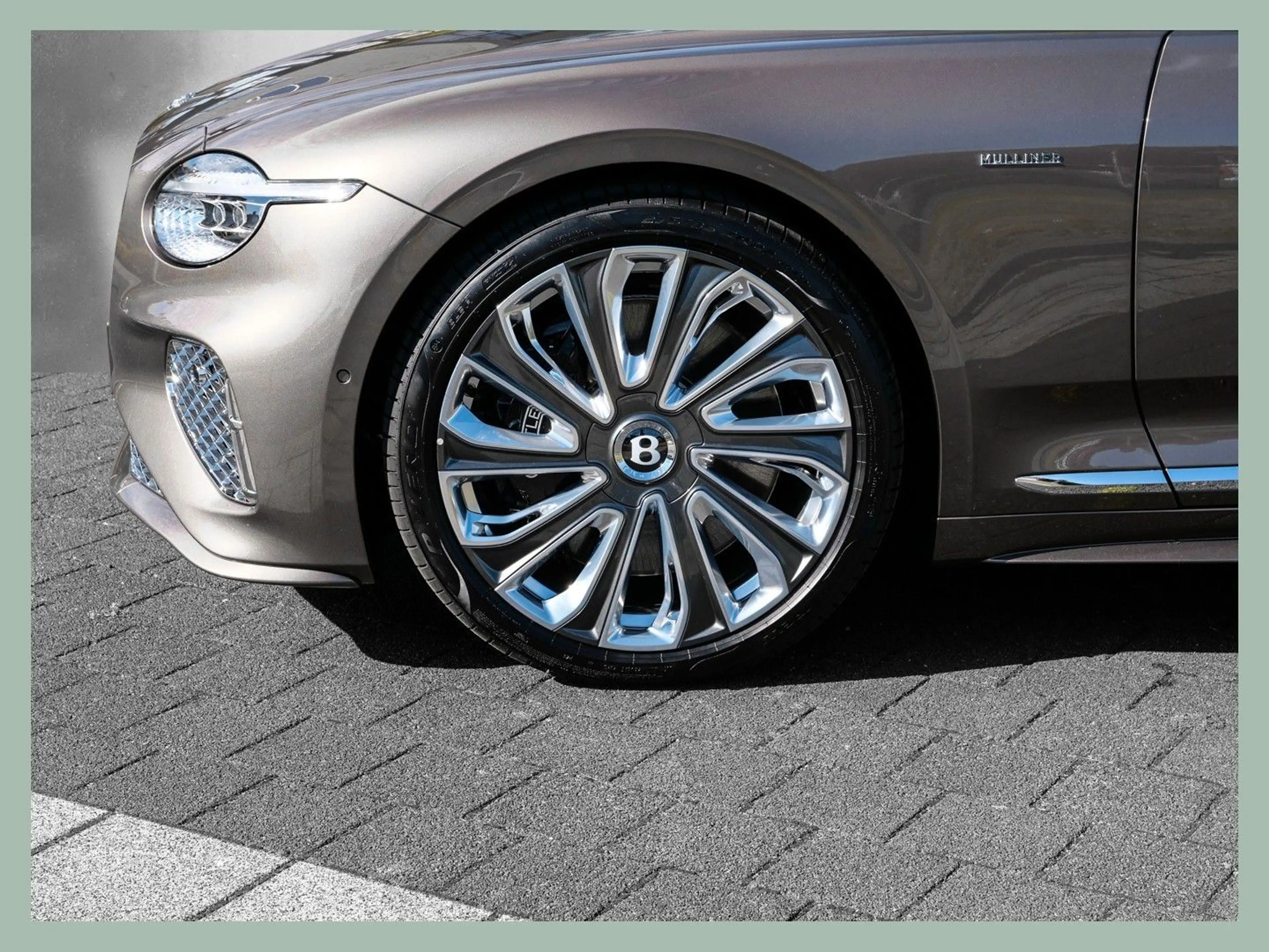 Bentley Continental GTC Mulliner // BENTLEY DÜSSELDORF — photo 11