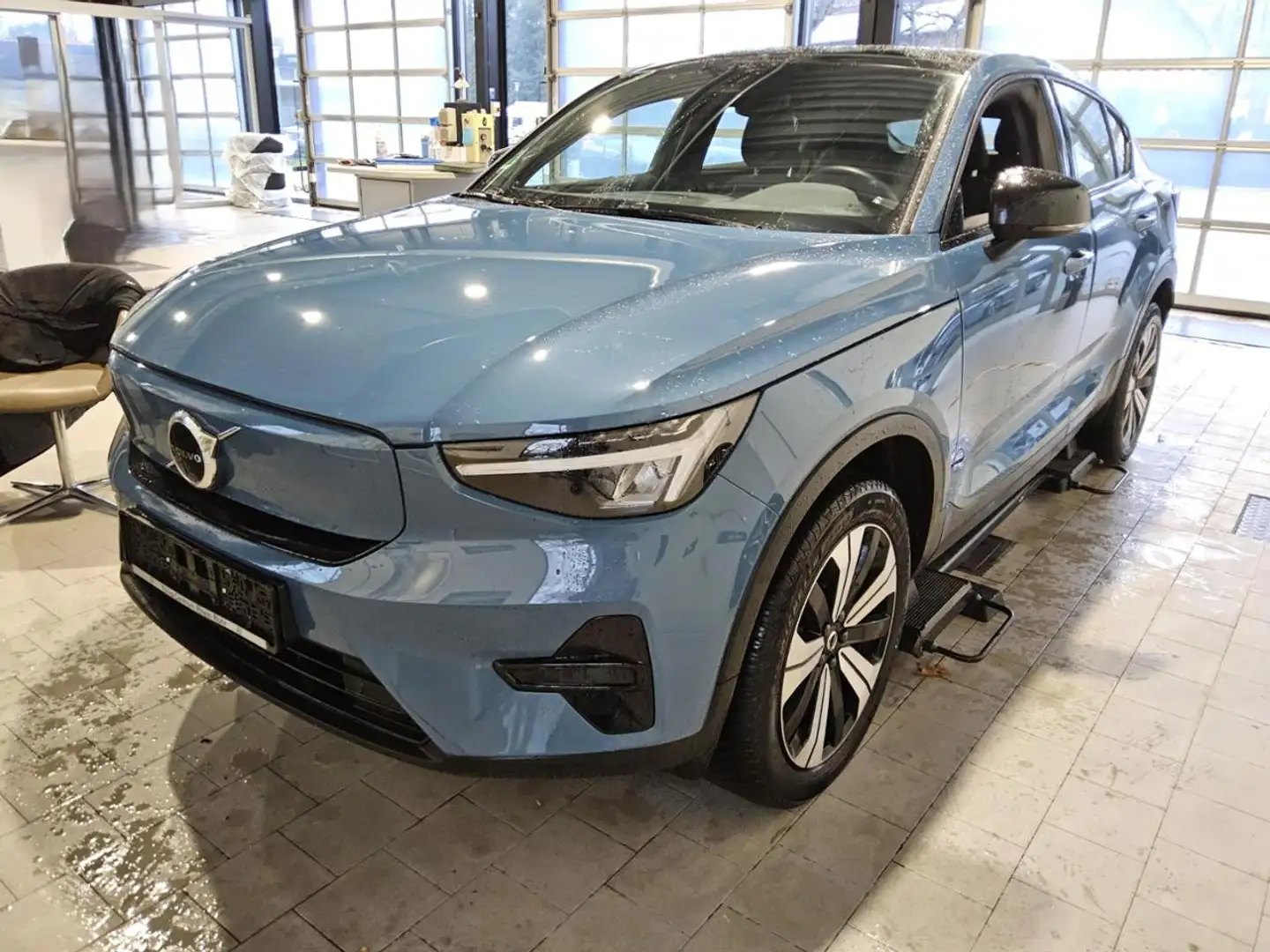 Volvo C40 PURE ELECTRIC CORE WINTERPAK+STANDHZ+KAMERA+ Bleu - 2