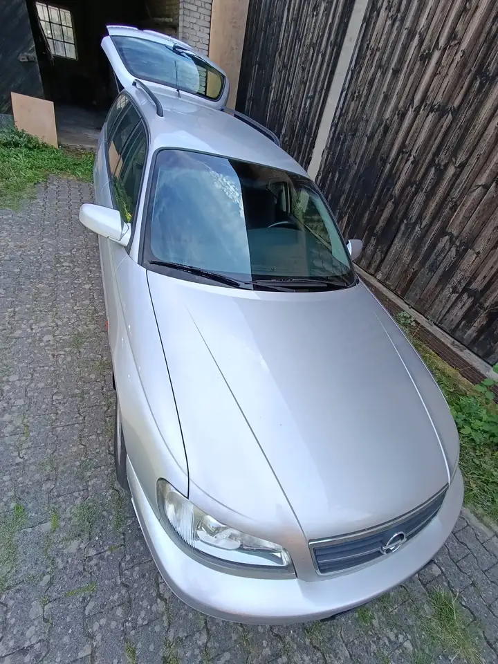 Opel Omega Caravan B 2,5 V6, foto 5