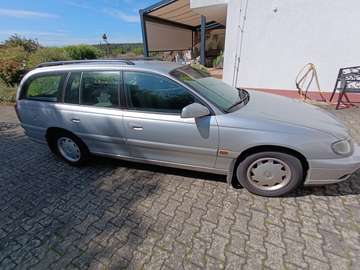 Caravan B 2,5 V6