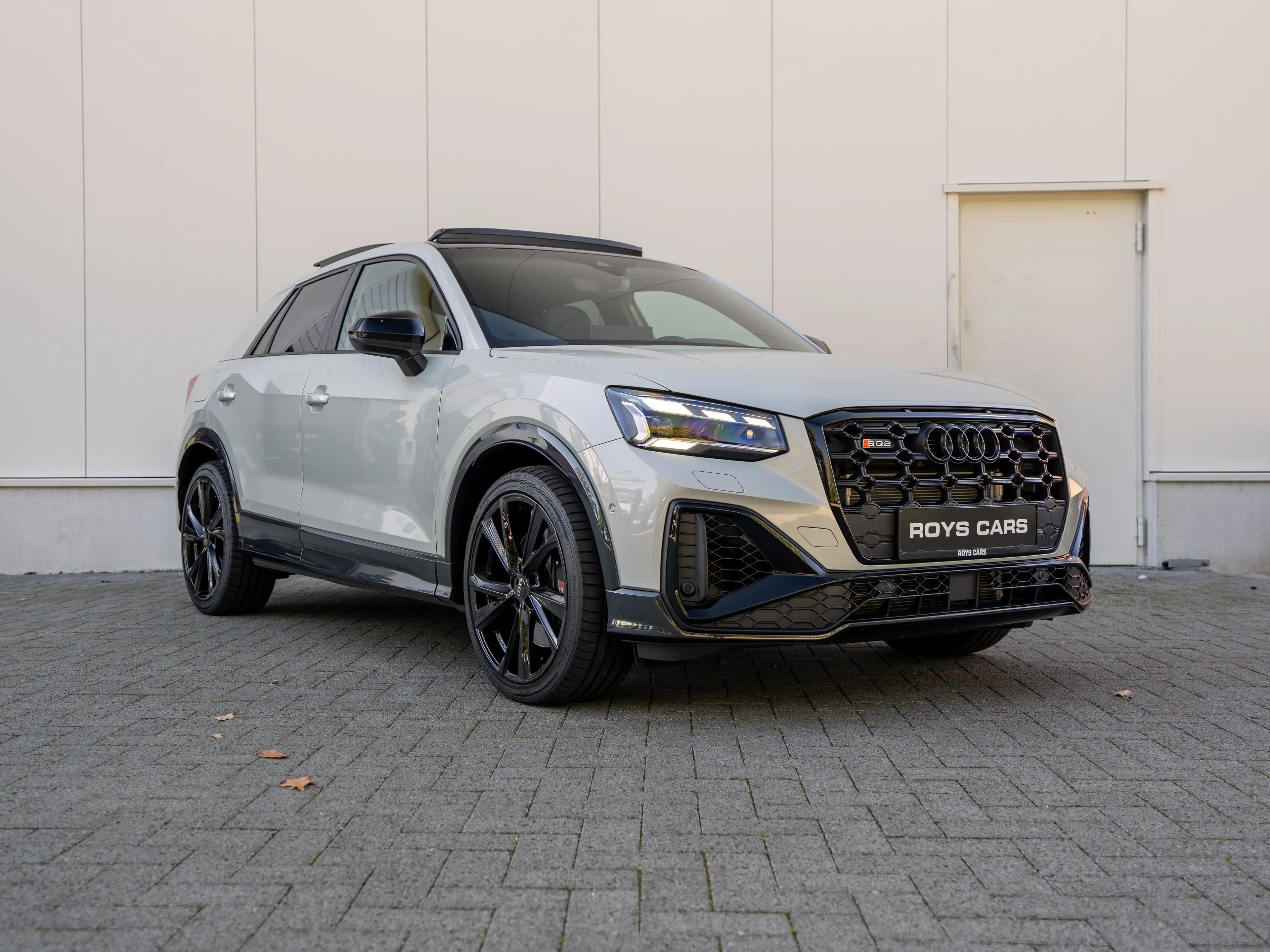Audi SQ2 SQ2 - PANO/CAMERA/KEYLESS/MATRIX LED/APPLE CARPLAY/ACC/ZETELVERWARMING/ELEKTRISCHE KOFFER/GARANTIE 09.2029 — photo 2