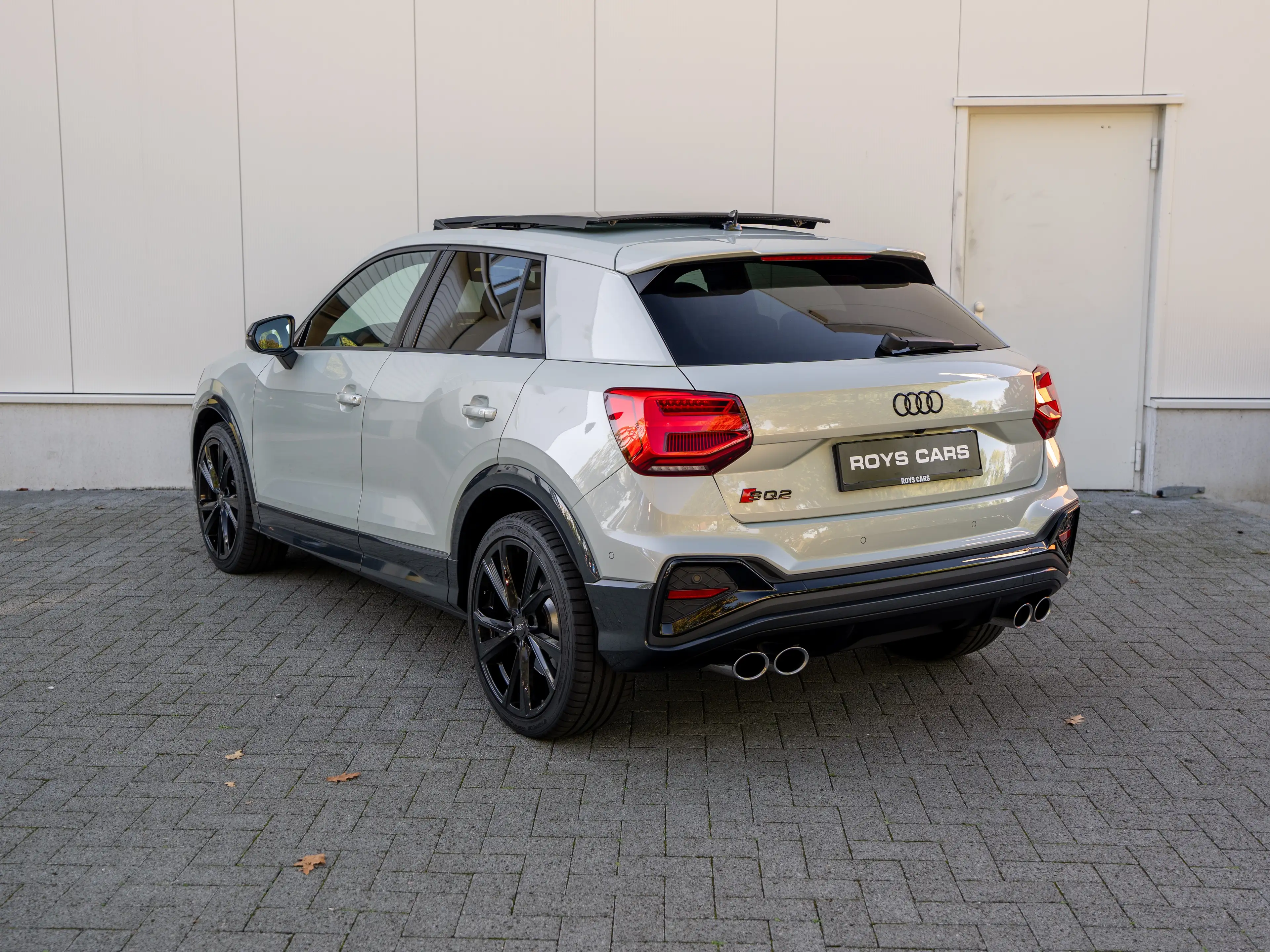 Audi SQ2 SQ2 - PANO/CAMERA/KEYLESS/MATRIX LED/APPLE CARPLAY/ACC/ZETELVERWARMING/ELEKTRISCHE KOFFER/GARANTIE 09.2029 — photo 4