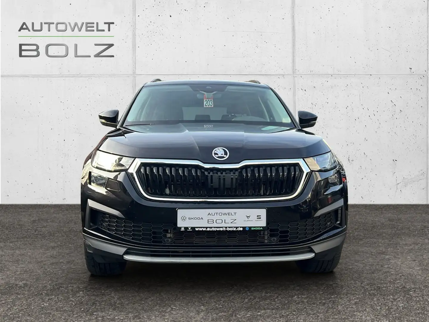 Skoda Kodiaq Tour 4x4 2.0 TDI Navi DigiCock Matrix ACC Schwarz - 2