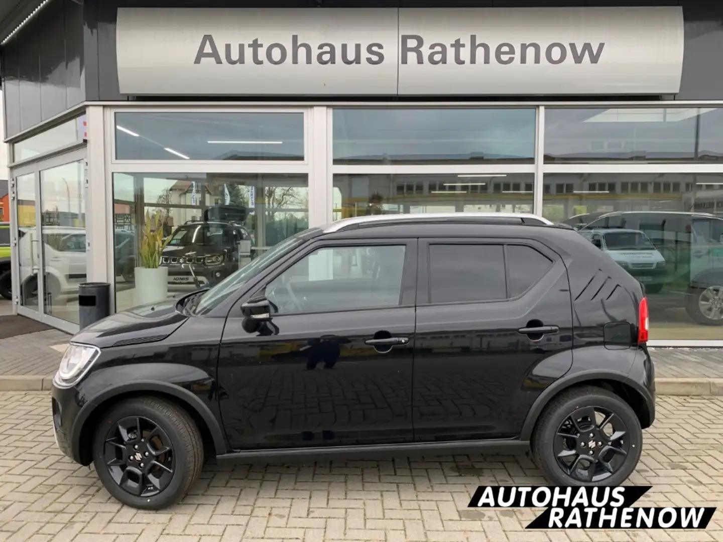 Suzuki Ignis Comfort+ 1.2 Hybrid Navi LED DAB SHZ Spurhalteass. Schwarz - 1